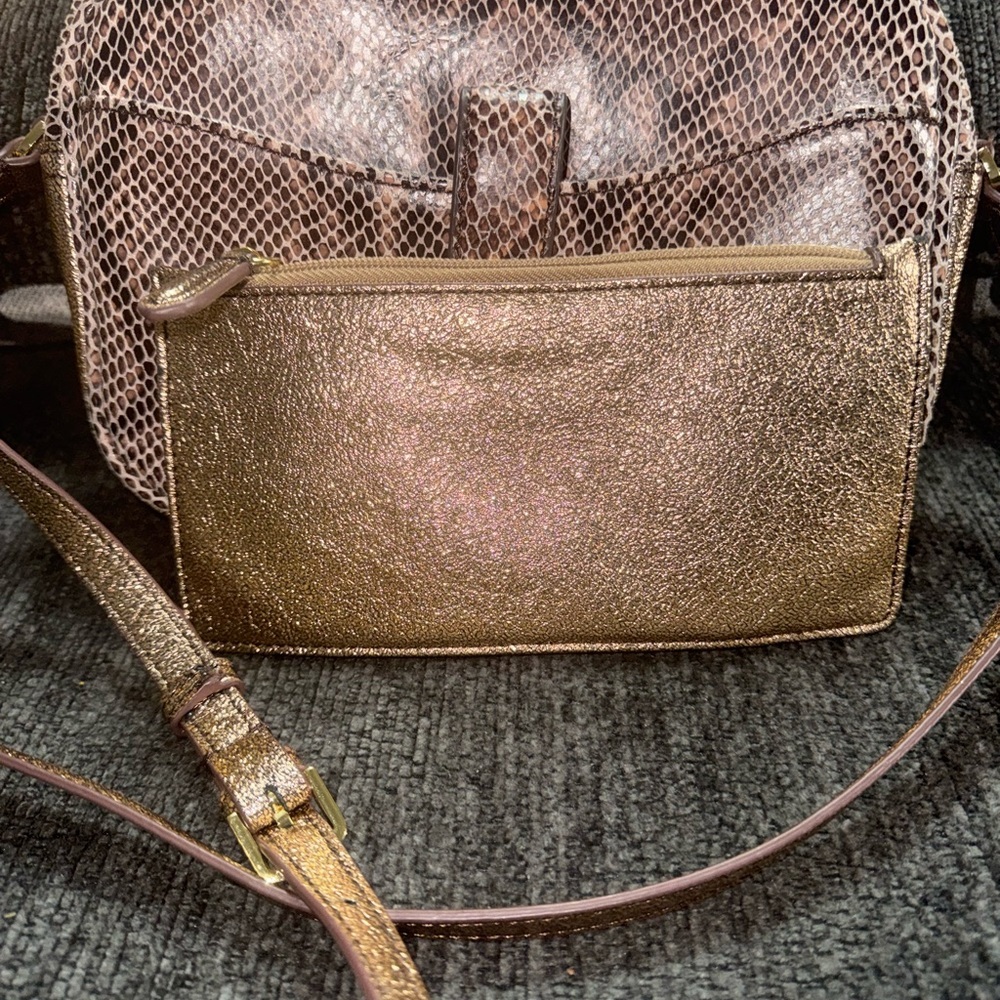 ✨ G.I.L.I. Snake Embossed Leather Rose Gold Crossbody Bag + Pouch ✨ - Picture 11 of 16